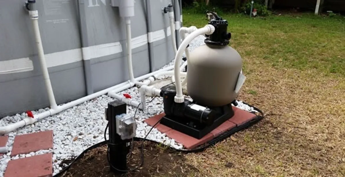 pool pumps service with professionally installed pool pump and filtration system in Charleston, SC
